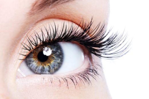 How to get long eyelashes naturally
